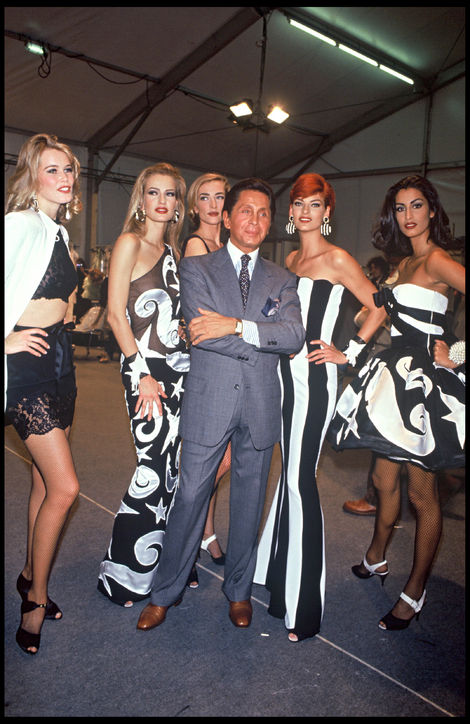1991-valentino-claudia-schiffer-karen-mulder-linda-evangelista