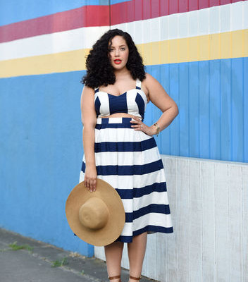 girl-with-curves-stripes-w352