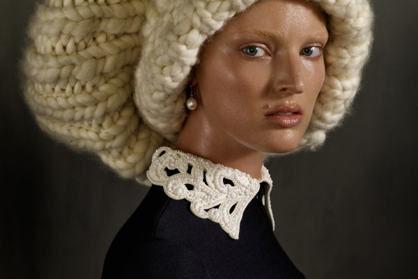 SPANISH EXHIBITION “VOGUE: LIKE A PAINTING” SHOWS THE UNION OF FASHION AND CLASSICAL PAINTING, RESULT OF THREE DECADES OF WORK OF THE BIGGEST NAMES IN WORLD PHOTOGRAPHY